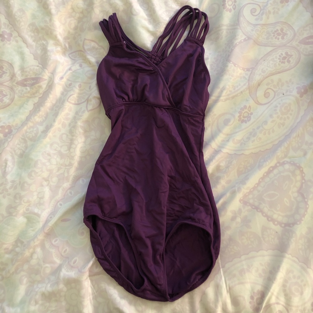 Eurotard women’s M size leotard, eggplant color